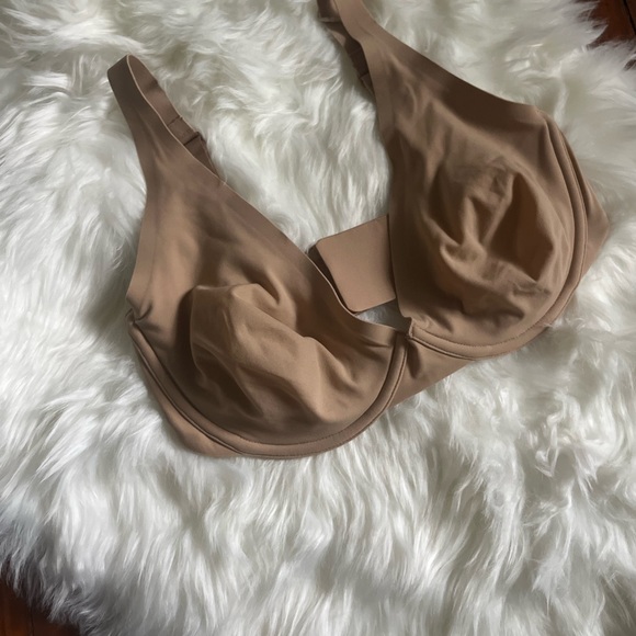 NWT SKIMS FITS EVERYBODY UNLINED APEX PLUNGE BRA CLAY 36DD - Picture 4 of 8